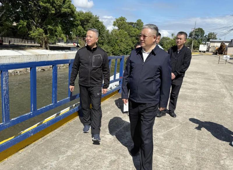 ×ðÁú¿Ê±¡¤(ÖйúÇø)ÈËÉú¾ÍÊDz«!