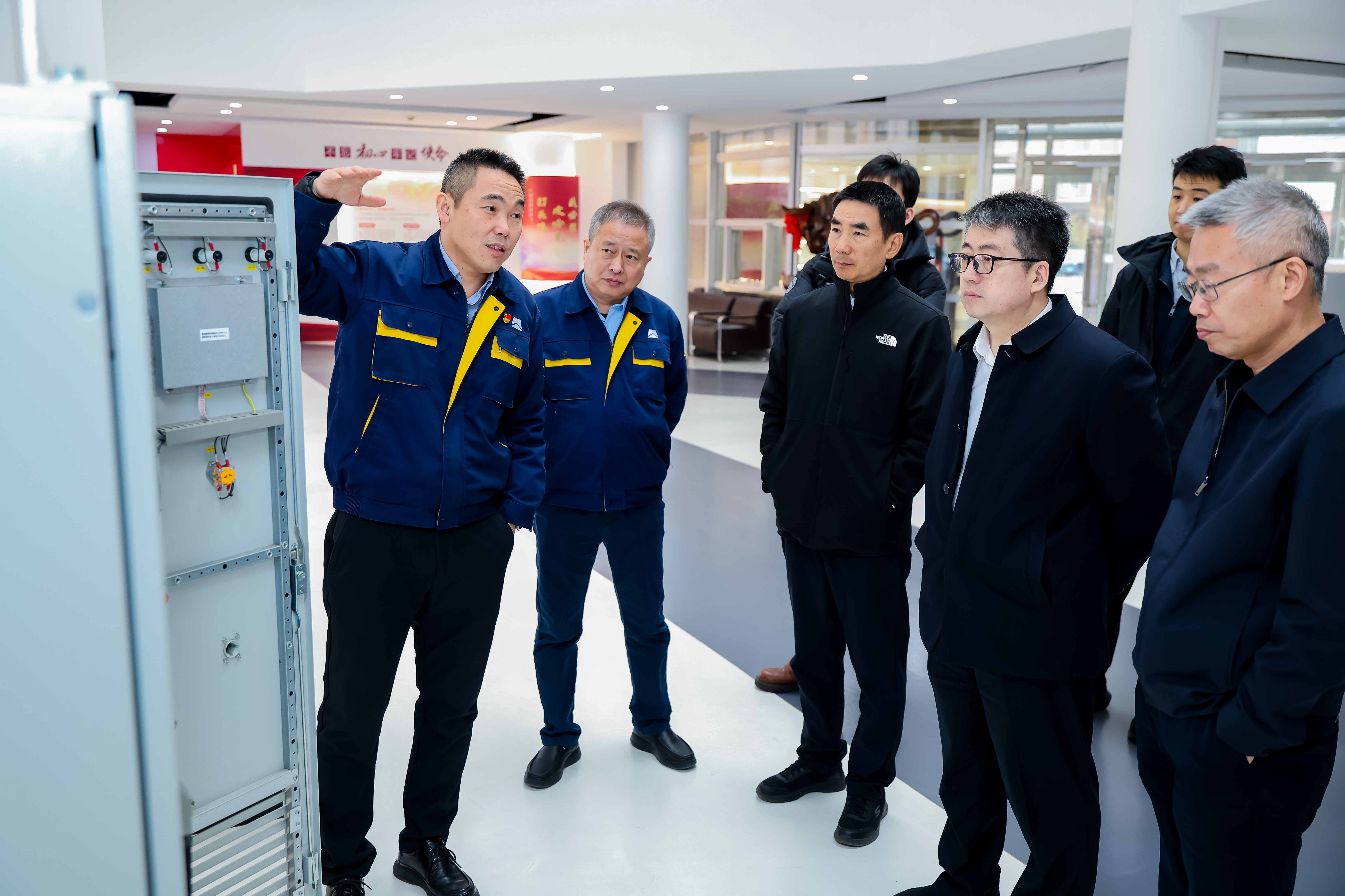 ×ðÁú¿Ê±¡¤(ÖйúÇø)ÈËÉú¾ÍÊDz«!